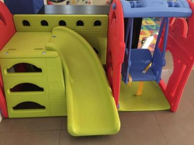 小儿滑梯和秋千Children swing & slide set