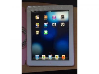 iPad2 wifi版本32G送两休眠壳一个保护包$200贱卖~
